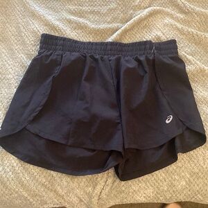 ASICS Black Athletic Shorts Size Medium